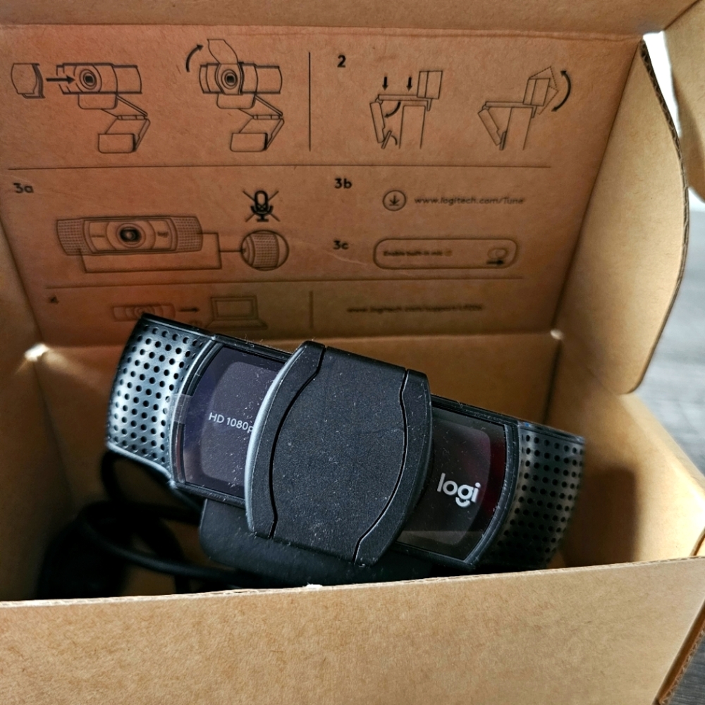 Logitech HD Pro Webcam